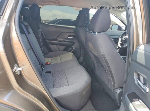 3N8AP6CE0TL350413 2026 NISSAN KICKS Brown Rear interior view
