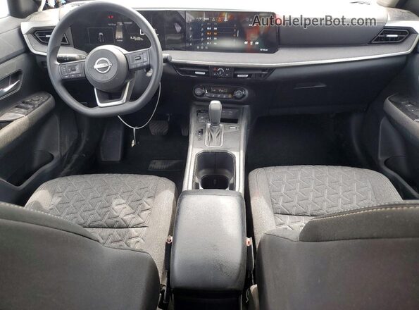 3N8AP6CE2TL322466 2026 NISSAN KICKS Gray წინა პანელის ხედი
