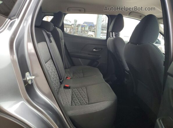 3N8AP6CE2TL396440 2026 NISSAN KICKS Black Rear interior view