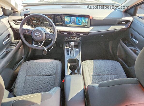 3N8AP6CE3TL316448 2026 NISSAN KICKS Brown Widok deski rozdzielczej