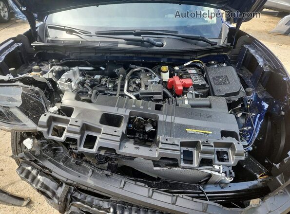 3N8AP6CE3TL372731 2026 NISSAN KICKS Blue Widok komory silnika