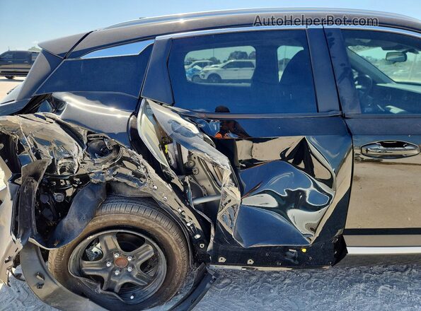 3N8AP6CE5TL306004 2026 NISSAN KICKS Black Widok tylnych siedzeń