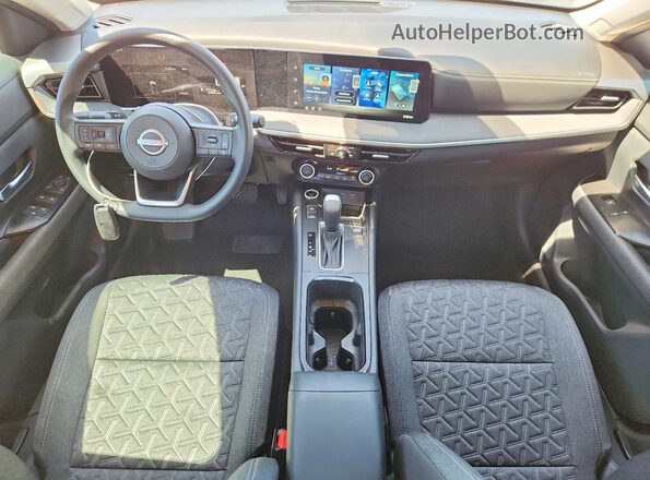 3N8AP6CE5TL306004 2026 NISSAN KICKS Black Widok deski rozdzielczej