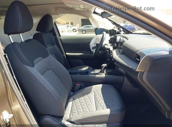 3N8AP6CE9TL315773 2026 NISSAN KICKS Gold წინა სალონის ხედი