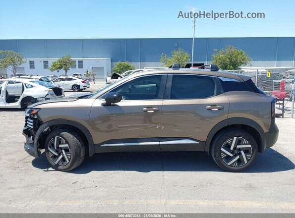 3N8AP6CE9TL315773 2026 NISSAN KICKS Gold სალონის 360-გრადუსიანი ხედი