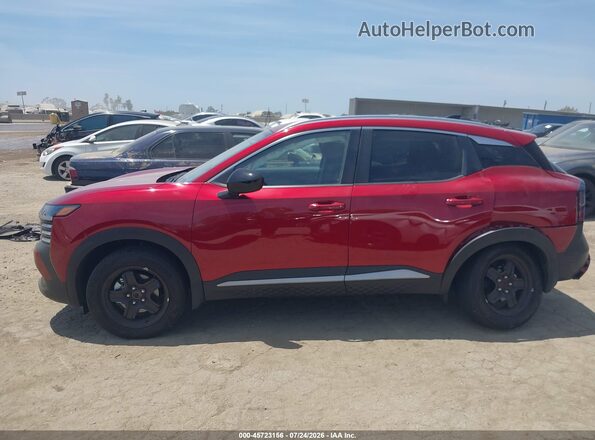 3N8AP6CE9TL342150 2026 NISSAN KICKS Red Սալոնի հետևի տեսք
