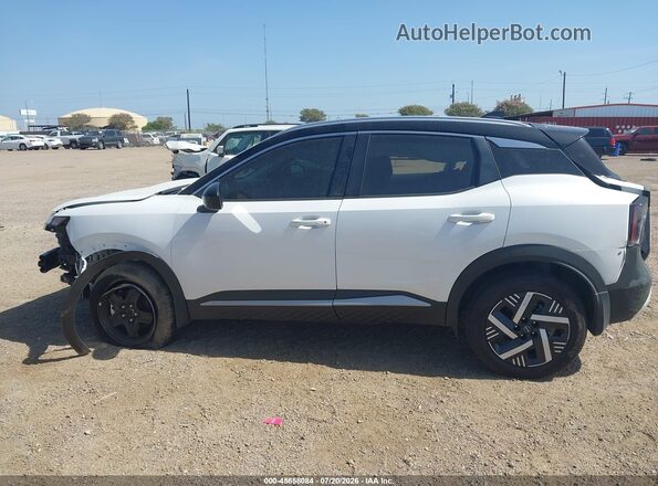 3N8AP6CEXTL307665 2026 NISSAN KICKS White 360 interior view