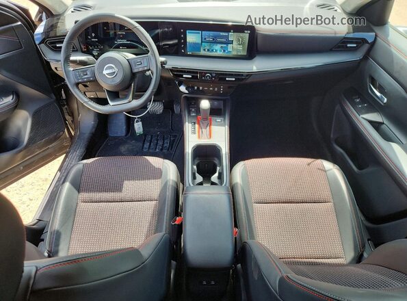 3N8AP6DA1SL337776 2025 NISSAN KICKS Gray Widok deski rozdzielczej