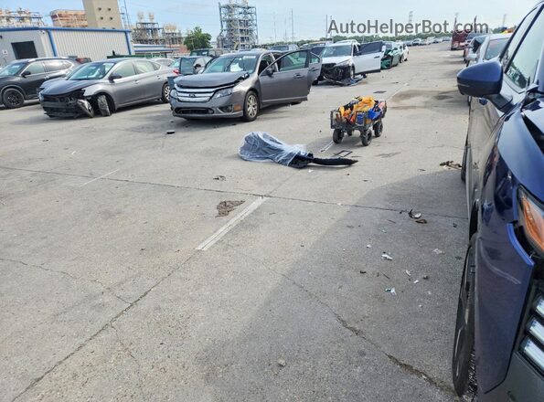 3N8AP6DA2SL340329 2025 NISSAN KICKS Blue Vista del compartimento del motor