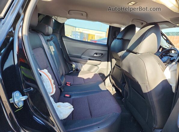 3N8AP6DA3SL424076 2025 NISSAN KICKS Black Vista interior trasera