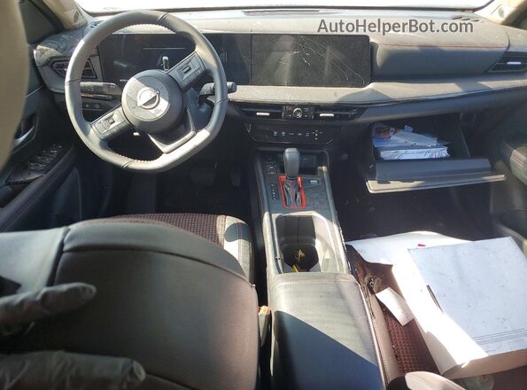 3N8AP6DA6TL394072 2026 NISSAN KICKS Белый Вид панели приборов