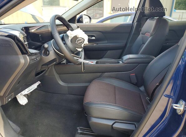 3N8AP6DAXTL394592 2026 NISSAN KICKS Blue Vista interior delantera