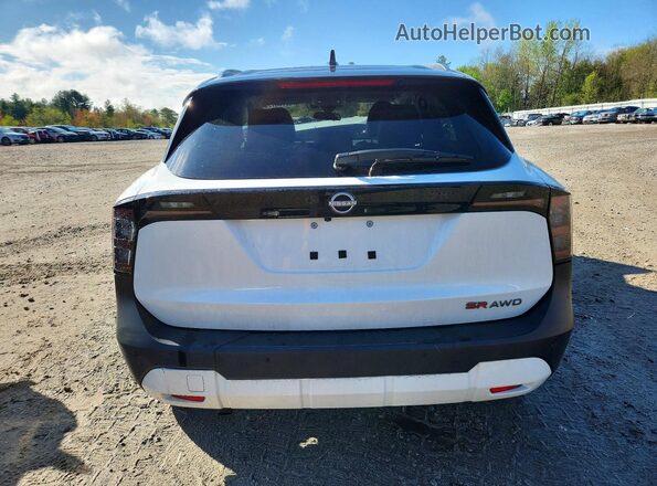 3N8AP6DB0SL307984 2025 NISSAN KICKS White Հետևի տեսք