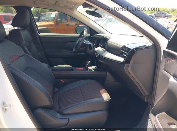 3N8AP6DB3SL365636 2025 NISSAN KICKS White Вид салону спереду