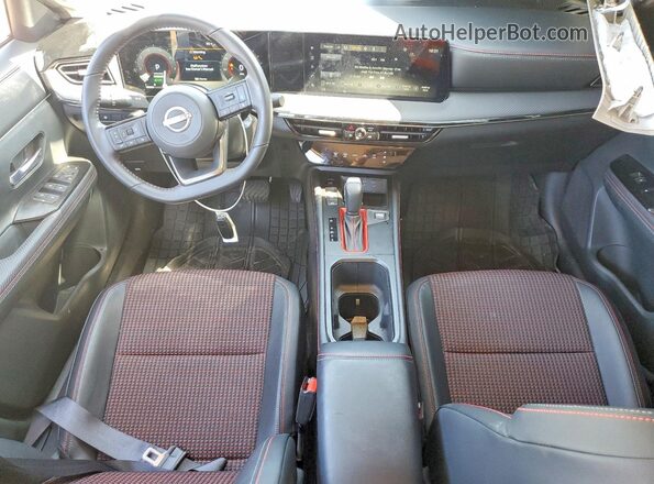 3N8AP6DB4SL344634 2025 NISSAN KICKS Gray Вид панелі приладів