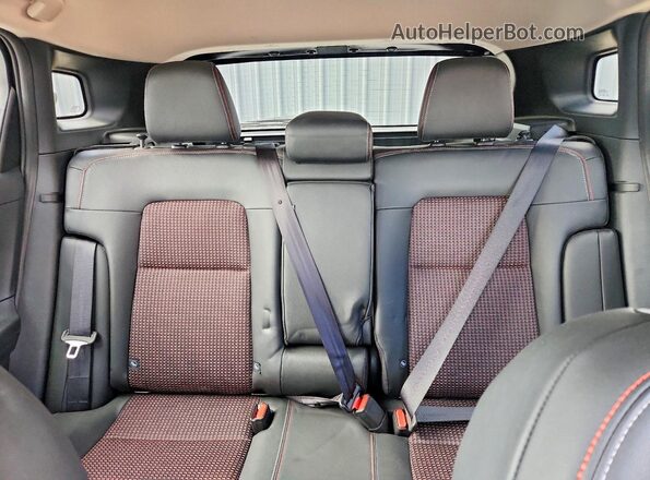 3N8AP6DB8TL400446 2026 NISSAN KICKS Black უკანა სავარძლების ხედი