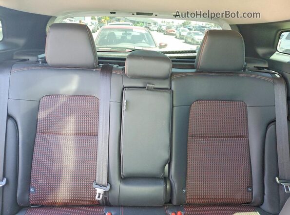 3N8AP6DC0SL381964 2025 NISSAN KICKS Белый Вид задних сидений