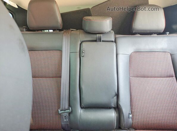 3N8AP6DC8SL380657 2025 NISSAN KICKS White Rear seats view