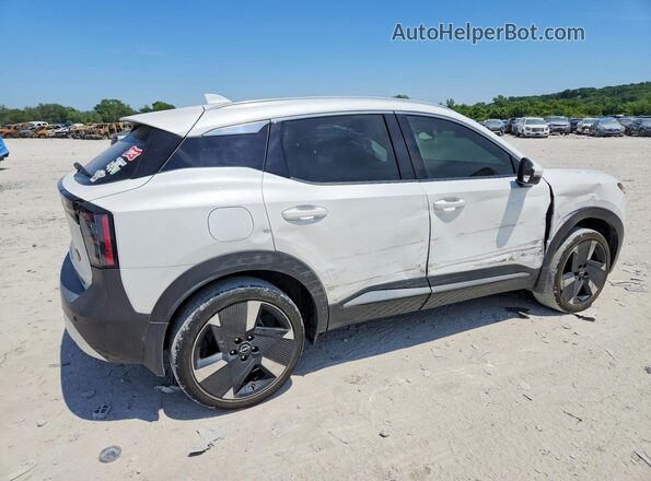 3N8AP6DD0SL304116 2025 NISSAN KICKS Белый Задняя правая четверть