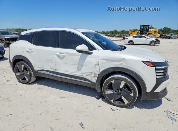 3N8AP6DD0SL304116 2025 NISSAN KICKS Белый Передняя правая четверть