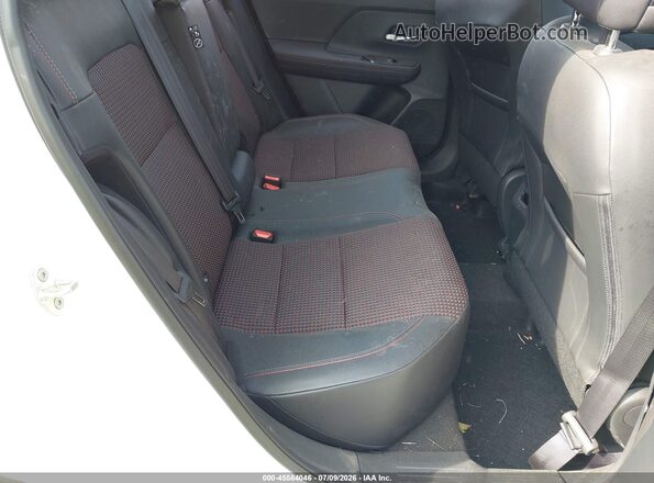 3N8AP6DD7SL435818 2025 NISSAN KICKS White Vista de la etiqueta del VIN