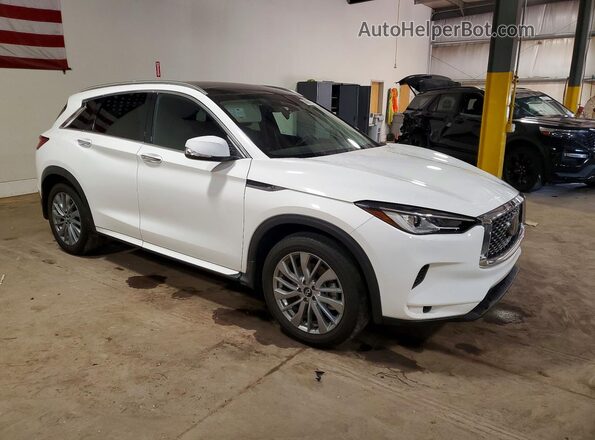 3PCAJ5BB5RF109971 2024 INFINITI QX50 Белый Передняя правая четверть