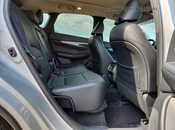3PCAJ5CB1MF106363 2021 INFINITI QX50 Silver Вид задньої частини салону