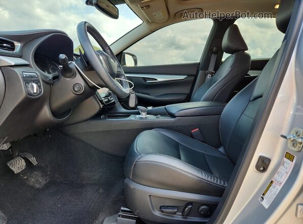 3PCAJ5CB1MF106363 2021 INFINITI QX50 Silver Вид салону спереду