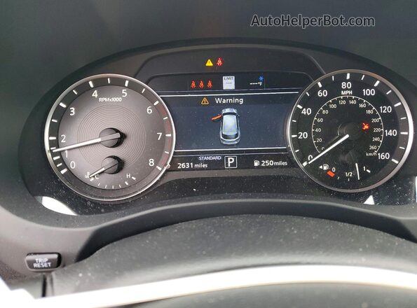3PCAJ5FB5SF116774 2025 INFINITI QX50 Gray ხელსაწყოთა პანელის ხედი