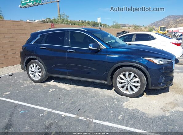 3PCAJ5M10KF121908 2019 INFINITI QX50 Синий Панорамный вид салона 360°