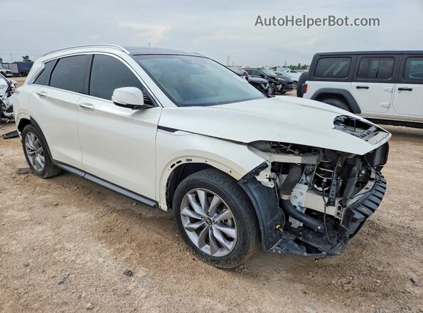 3PCAJ5M10KF136621 2019 INFINITI QX50 Белый Передняя правая четверть