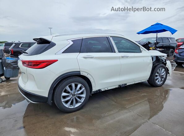 3PCAJ5M11LF113897 2020 INFINITI QX50 White Trasero derecho
