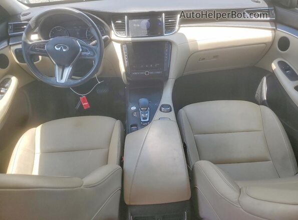 3PCAJ5M12KF111882 2019 INFINITI QX50 White Առջևի վահանակի տեսք