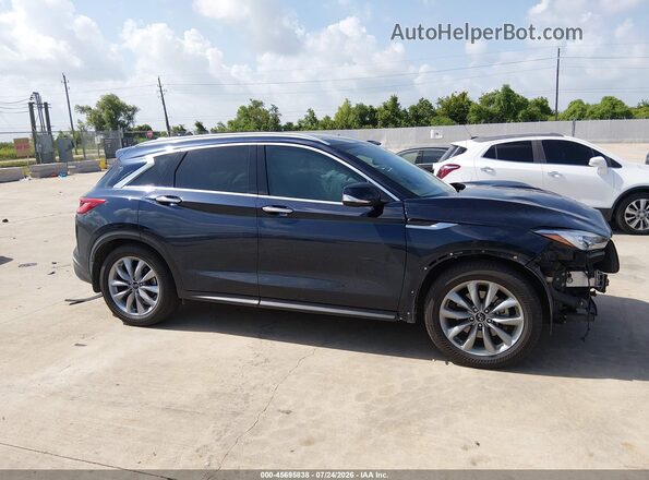 3PCAJ5M12LF114833 2020 INFINITI QX50 Dark Blue Rear interior view