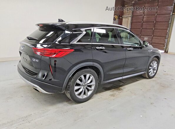 3PCAJ5M14KF132958 2019 INFINITI QX50 Black Հետևի աջ
