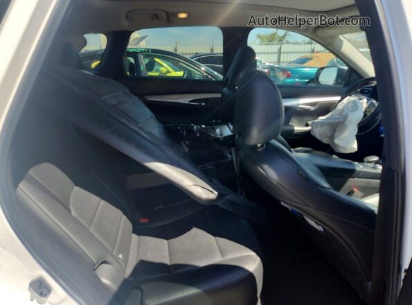3PCAJ5M15KF131205 2019 INFINITI QX50 White Սալոնի հետևի տեսք