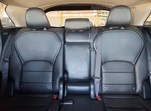 3PCAJ5M15KF139224 2019 INFINITI QX50 Black Հետևի նստատեղերի տեսք