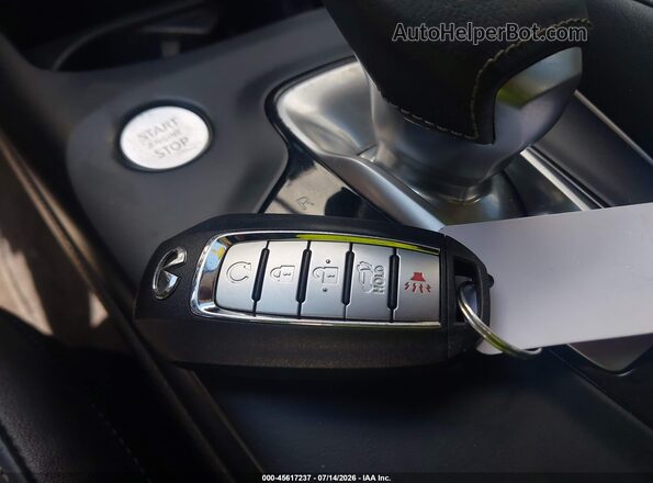 3PCAJ5M18LF113203 2020 INFINITI QX50 Silver Dashboard view