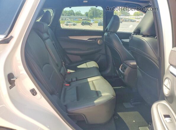3PCAJ5M19KF113516 2019 INFINITI QX50 White Rear seats view