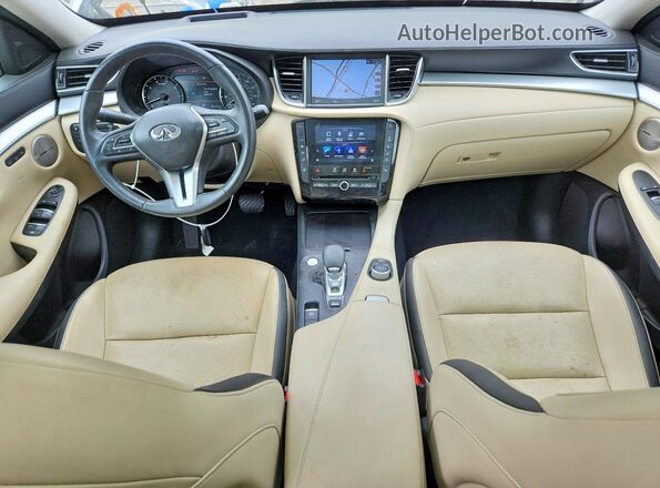 3PCAJ5M30KF104740 2019 INFINITI QX50 Silver Dashboard view