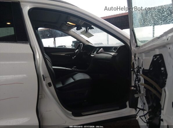 3PCAJ5M30KF130223 2019 INFINITI QX50 White Вид салону спереду