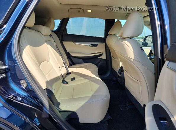 3PCAJ5M30LF117666 2020 INFINITI QX50 Blue Vista interior trasera