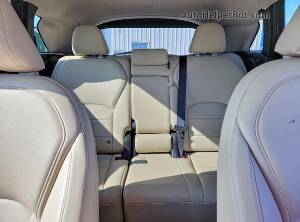 3PCAJ5M30LF117666 2020 INFINITI QX50 Blue Vista de los asientos traseros