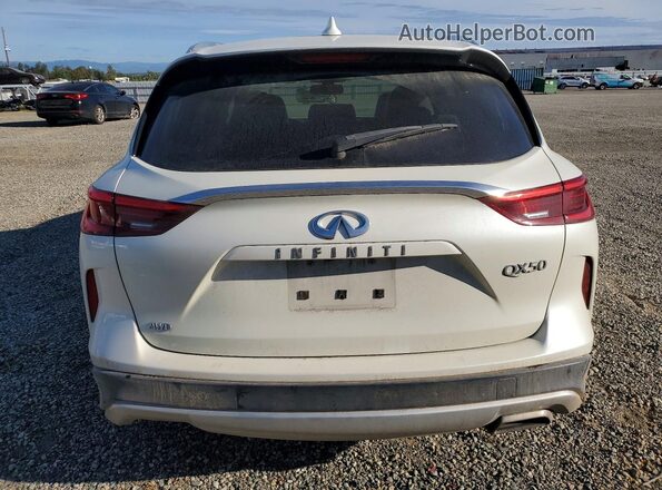 3PCAJ5M31KF138573 2019 INFINITI QX50 White Вид ззаду
