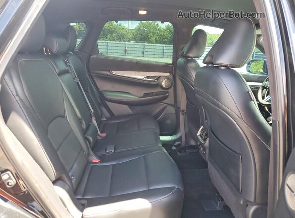 3PCAJ5M33KF135836 2019 INFINITI QX50 Black Widok wnętrza z tyłu