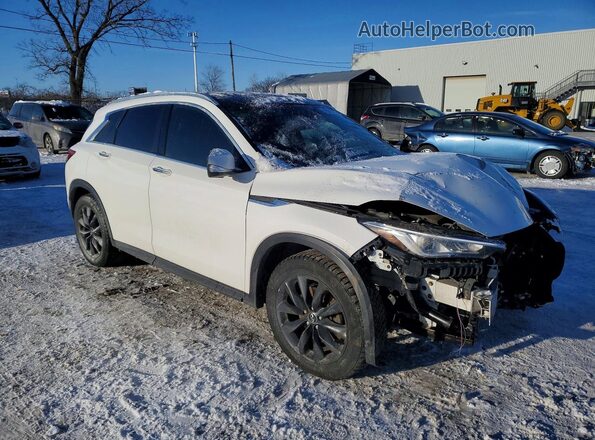 3PCAJ5M35KF126667 2019 INFINITI QX50 White Front right