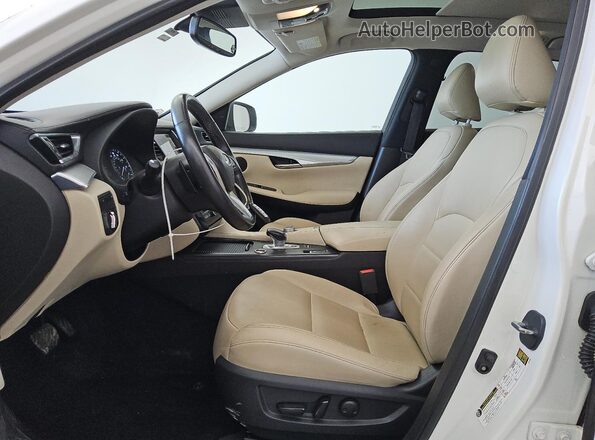 3PCAJ5M35LF108221 2020 INFINITI QX50 White 