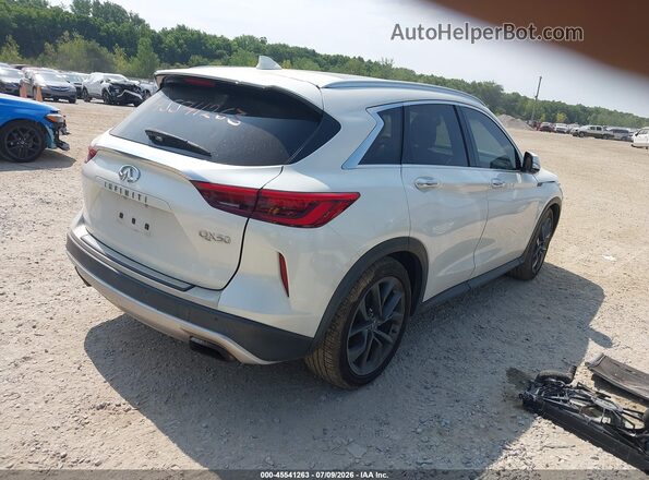 3PCAJ5M36KF105097 2019 INFINITI QX50 White Rear right