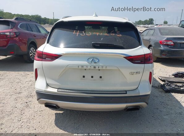 3PCAJ5M36KF105097 2019 INFINITI QX50 White 