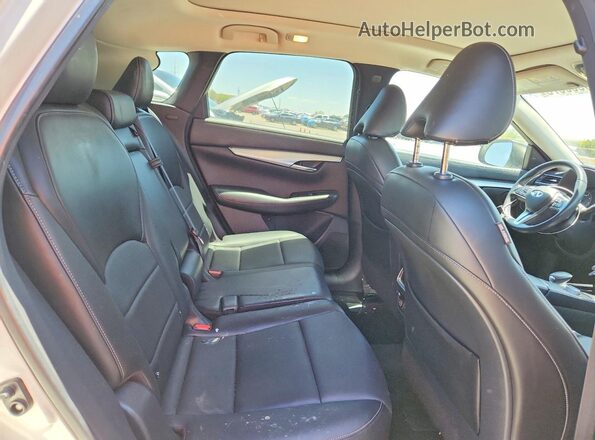 3PCAJ5M37LF120838 2020 INFINITI QX50 Кремовый Вид задней части салона
